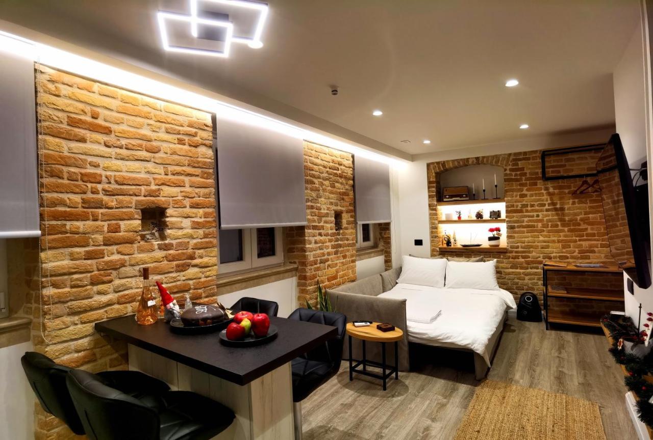 Palazzino Veneziano Luxury Apartment Corfu  Buitenkant foto
